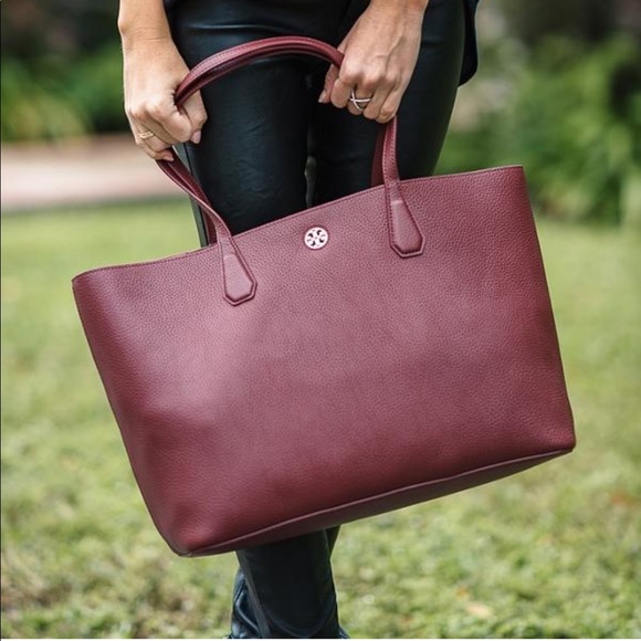 Tory burch burgundy tote Clearance